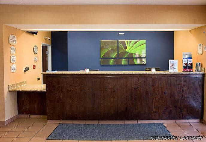 Fairfield Inn By Marriott Richmond New Paris Екстер'єр фото